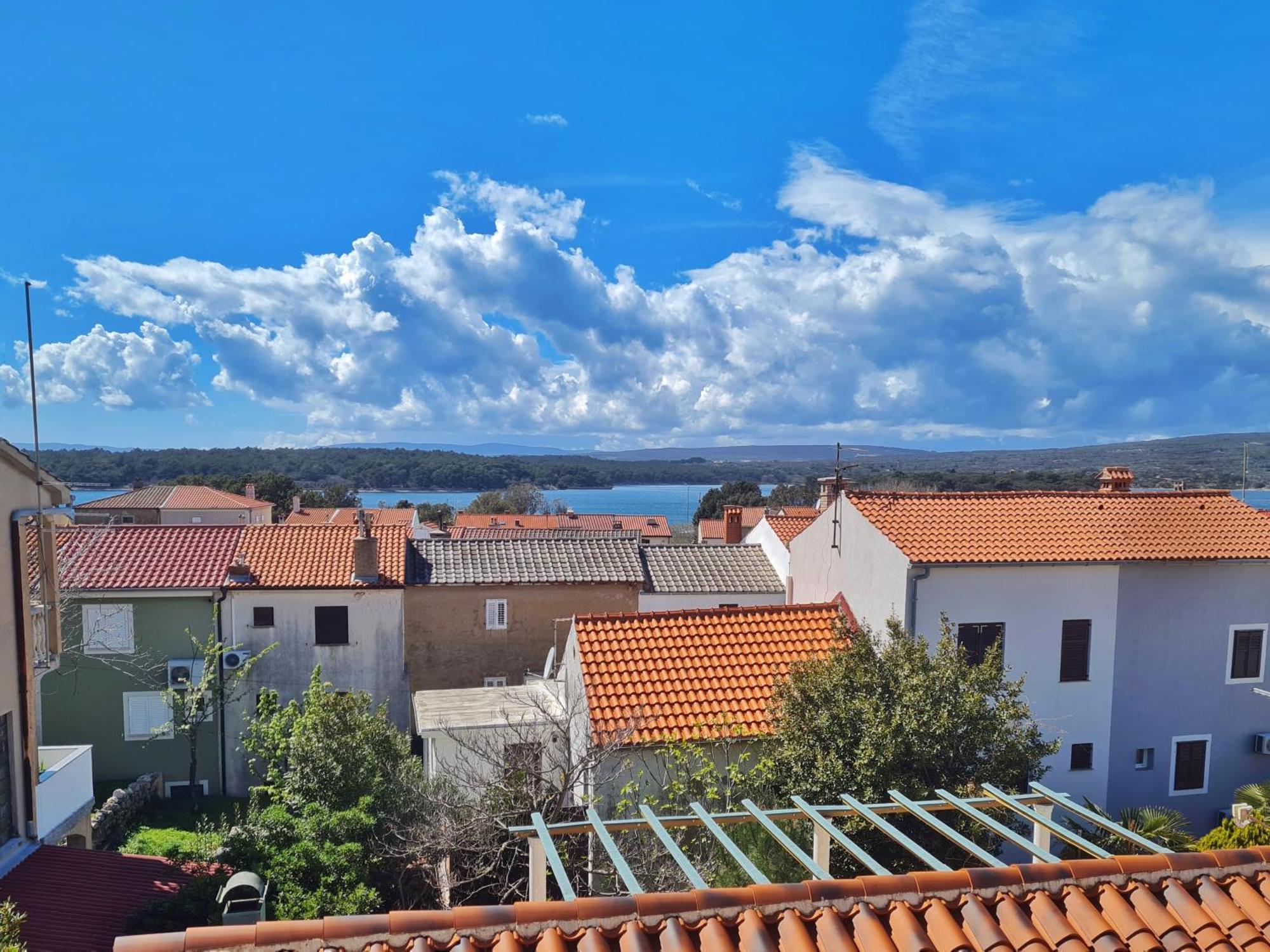 Holiday Place Veli Dvor - Vacation House With Private Garden In Old Town Punat Esterno foto