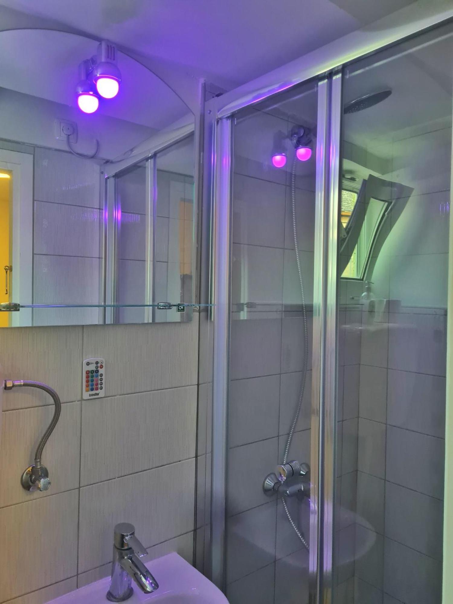 Holiday Place Veli Dvor - Vacation House With Private Garden In Old Town Punat Esterno foto