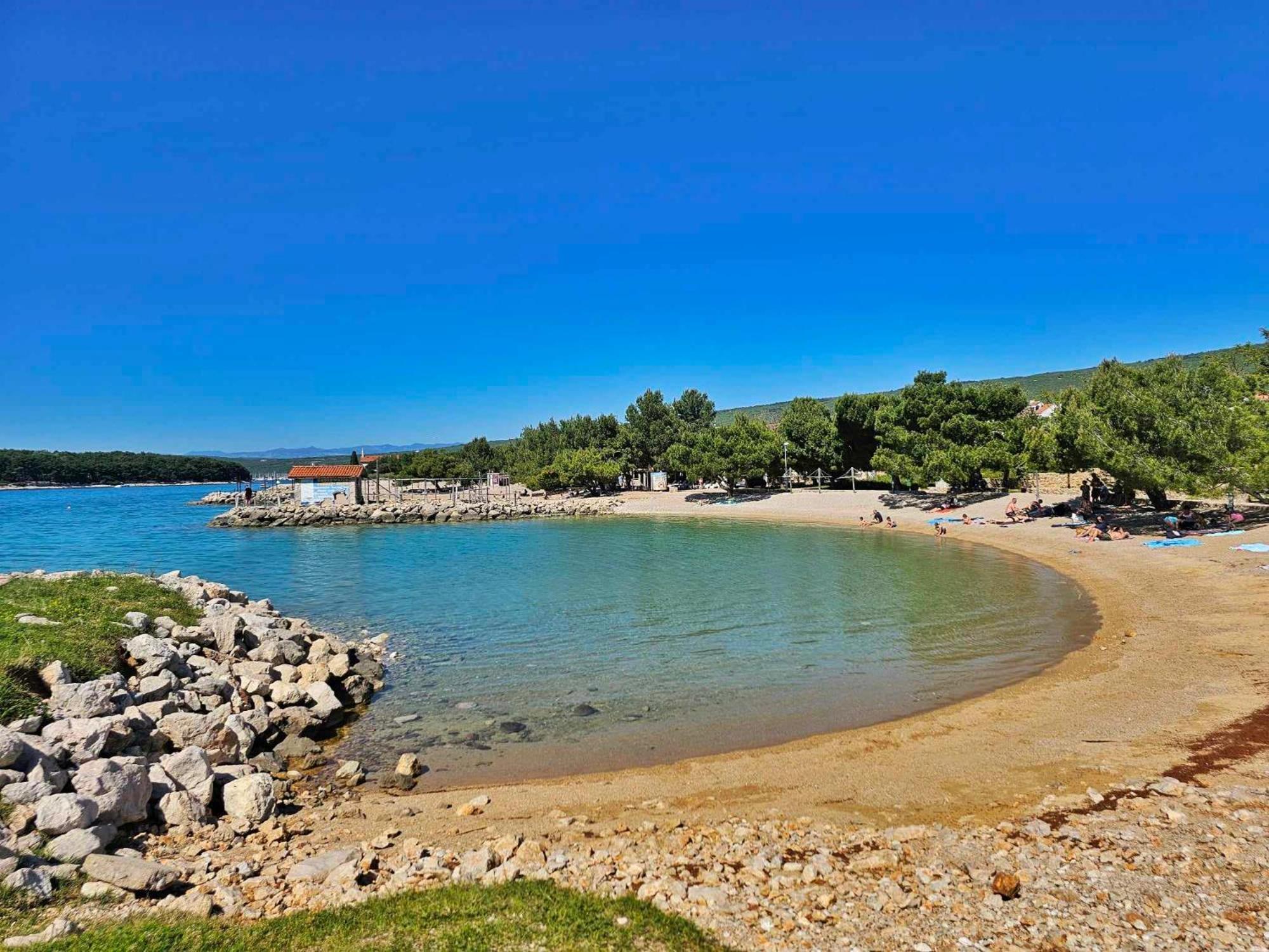 Holiday Place Veli Dvor - Vacation House With Private Garden In Old Town Punat Esterno foto