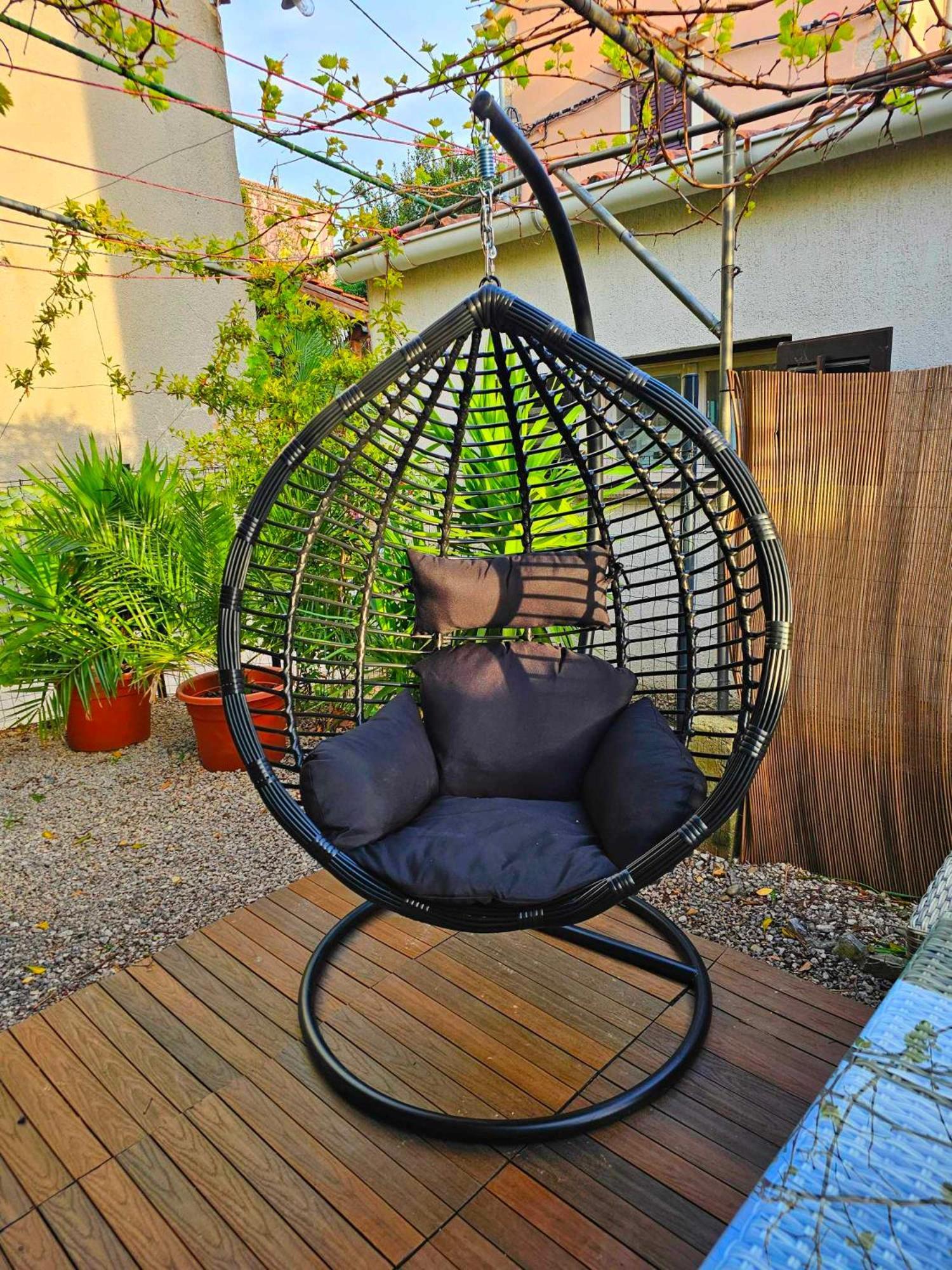 Holiday Place Veli Dvor - Vacation House With Private Garden In Old Town Punat Esterno foto